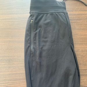 Men’s Lulu lemon Pants